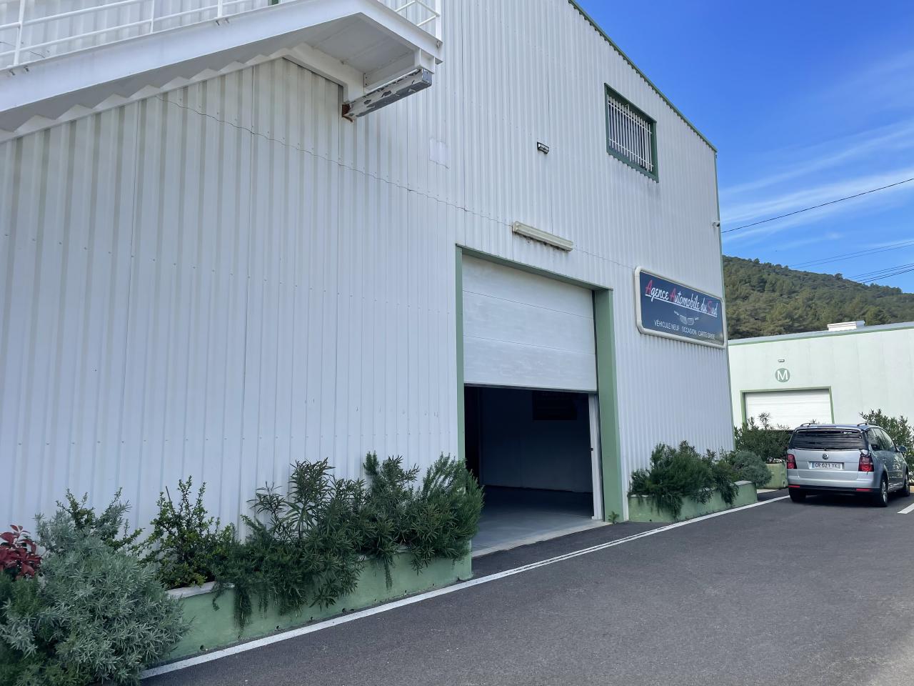 Local d'activité Gémenos 430m² Location local d'activité Gémenos Bouches-du-Rhône OLACT2422784 0